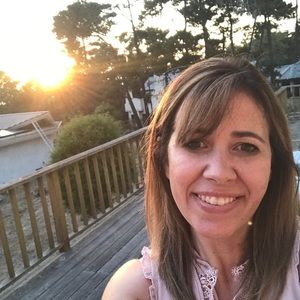 Meet your Posher, Jillian